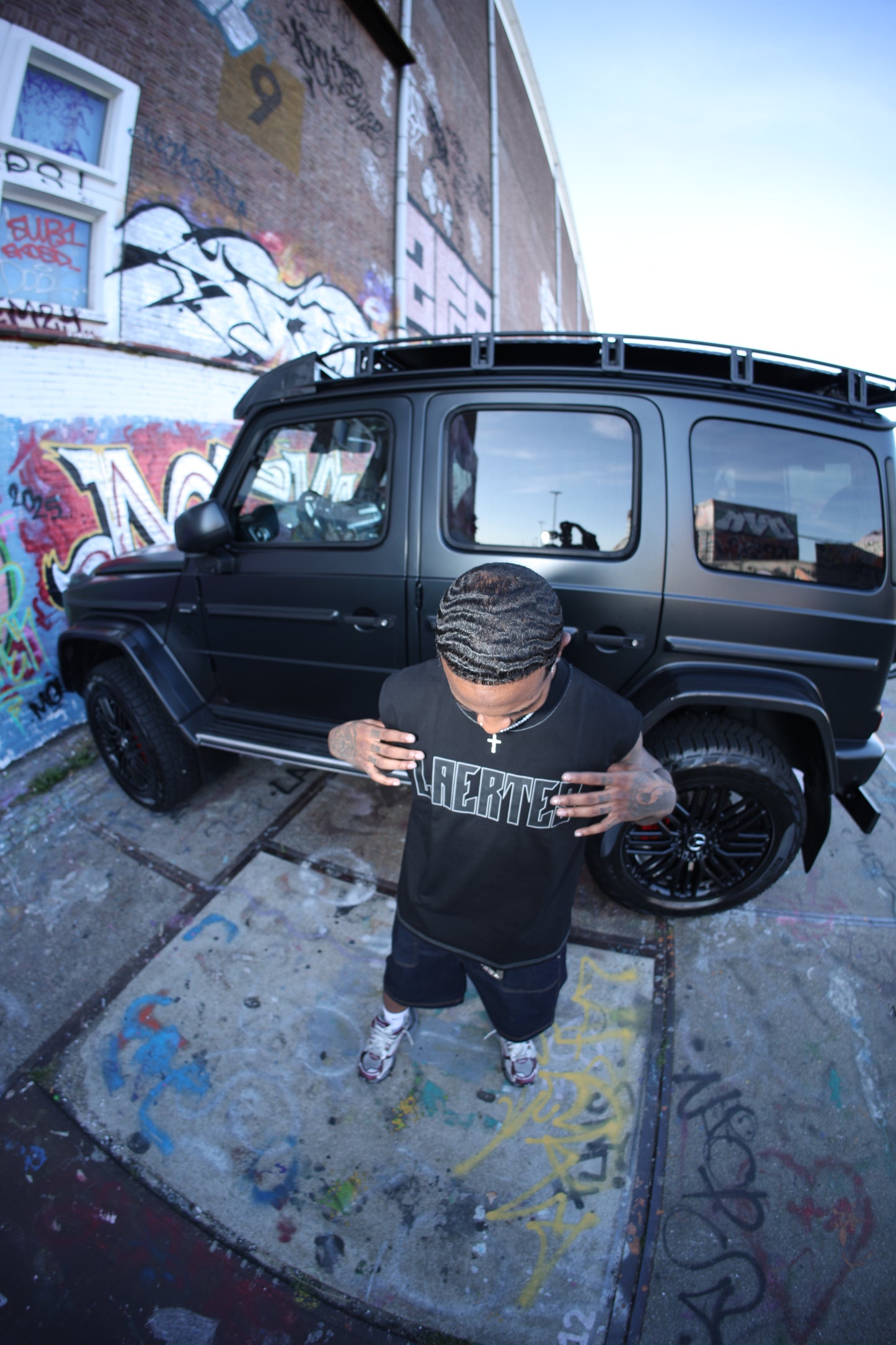 HEAVYWEIGHT CONTRAST STITCH SLEEVELESS