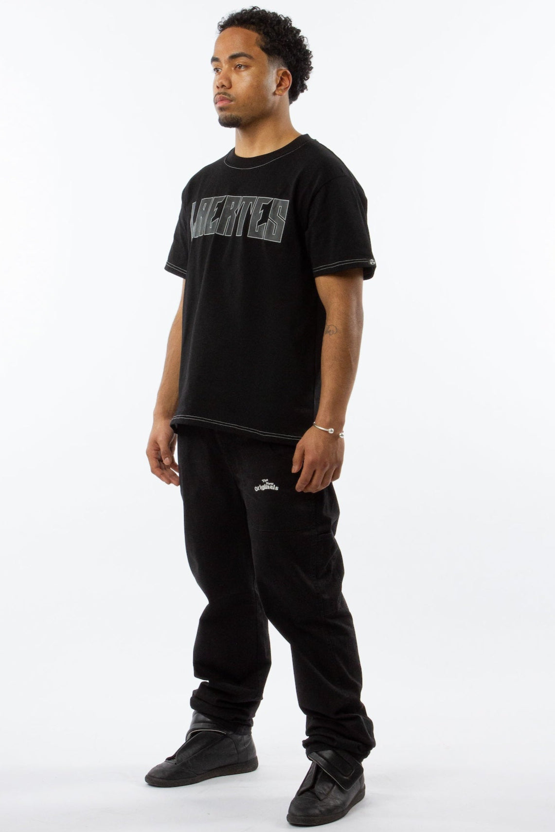 HEAVYWEIGHT CONTRAST STITCH T-SHIRT